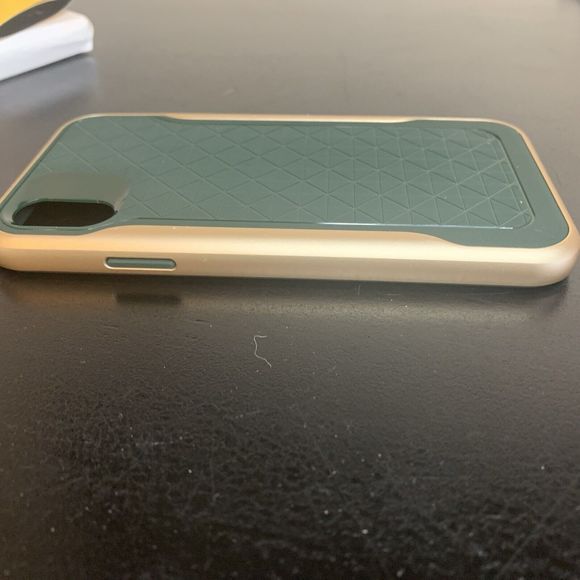 Caseology iPhone XS and iPhone X Case APEX forest green & Gold - BRAND NEW - Picture 7 of 7
